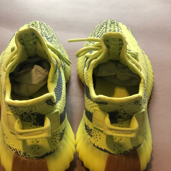 Yeezy glow 7.5 - Picture 7 of 7
